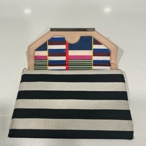 Stella & Dot city slim clutch